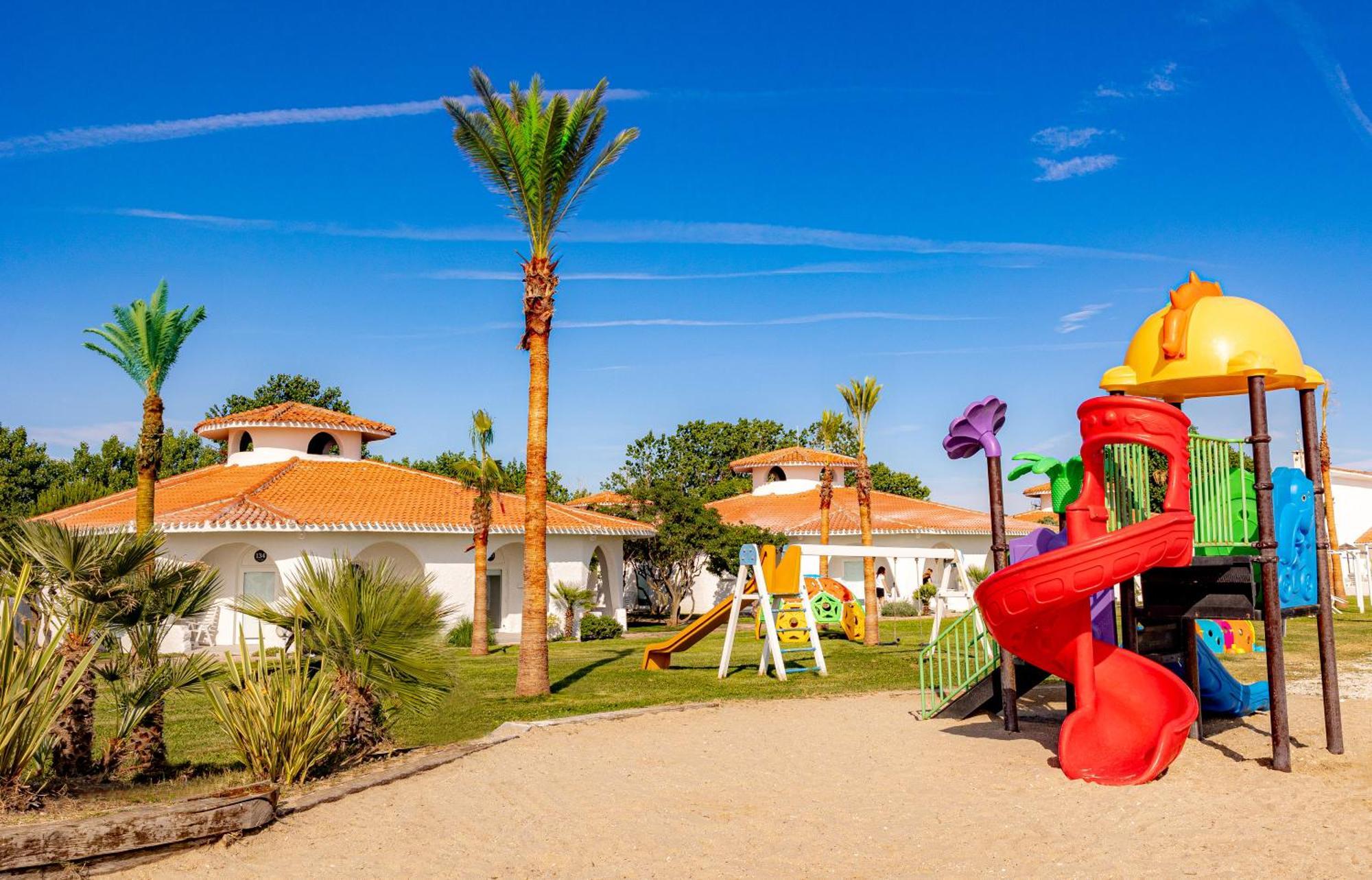 Cala Nostra Resort Marotta Exterior foto